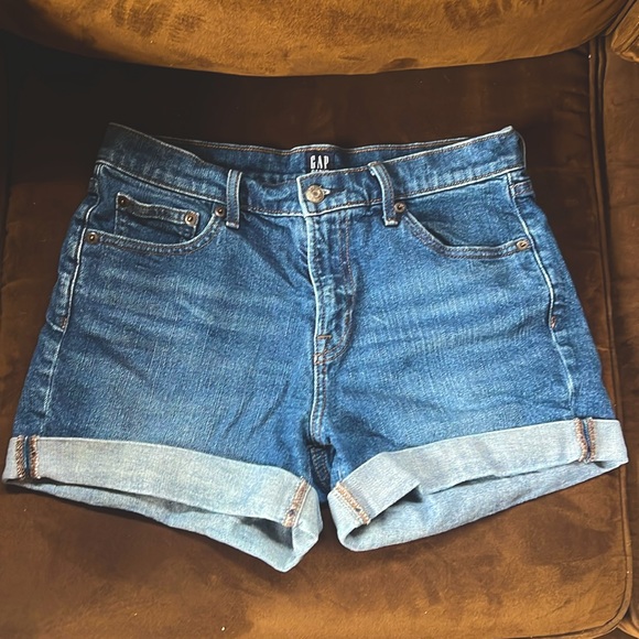 GAP mid-rise denim rolled shorts - Picture 1 of 3